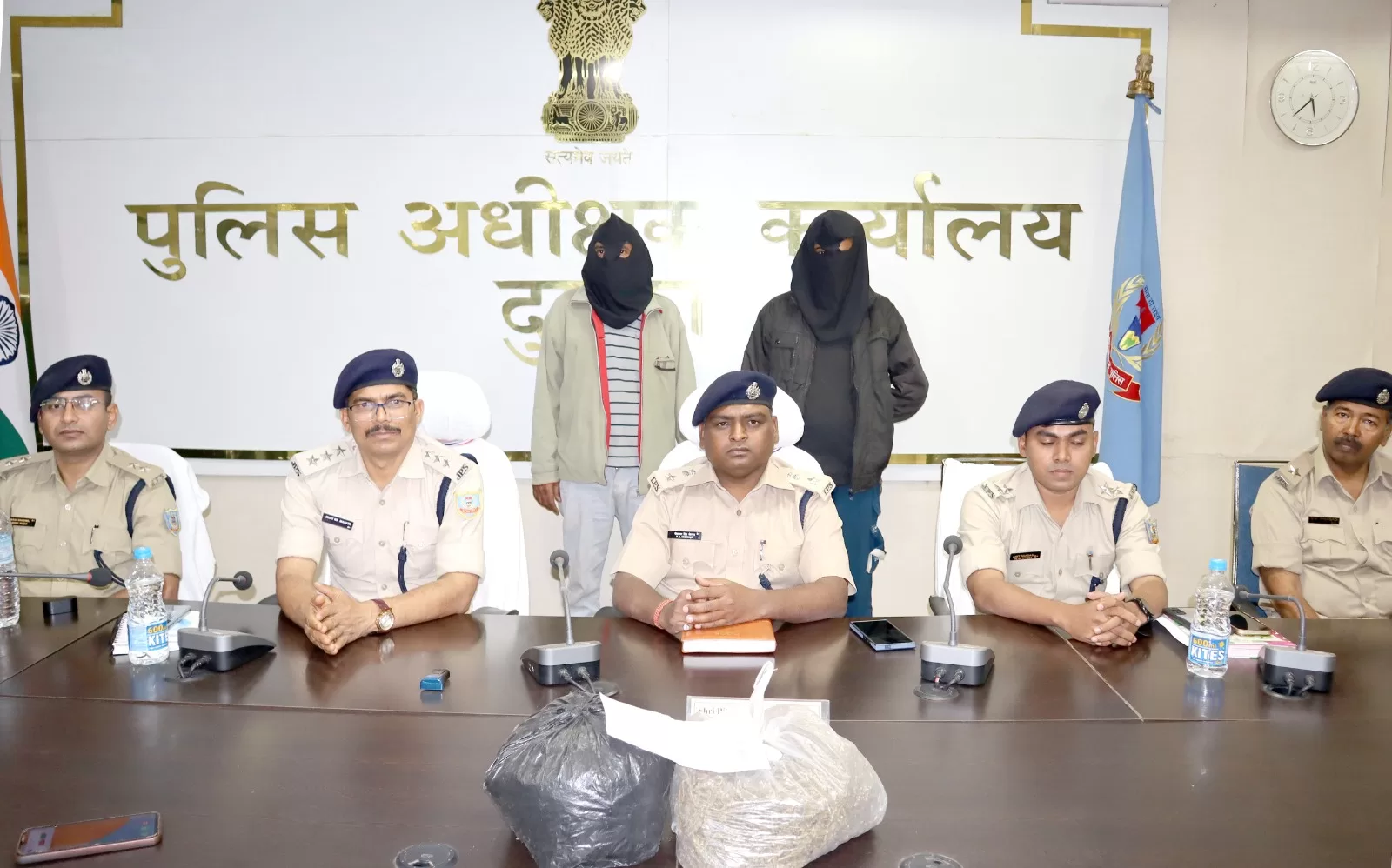 Police caught two minor students in murder case in Dumka