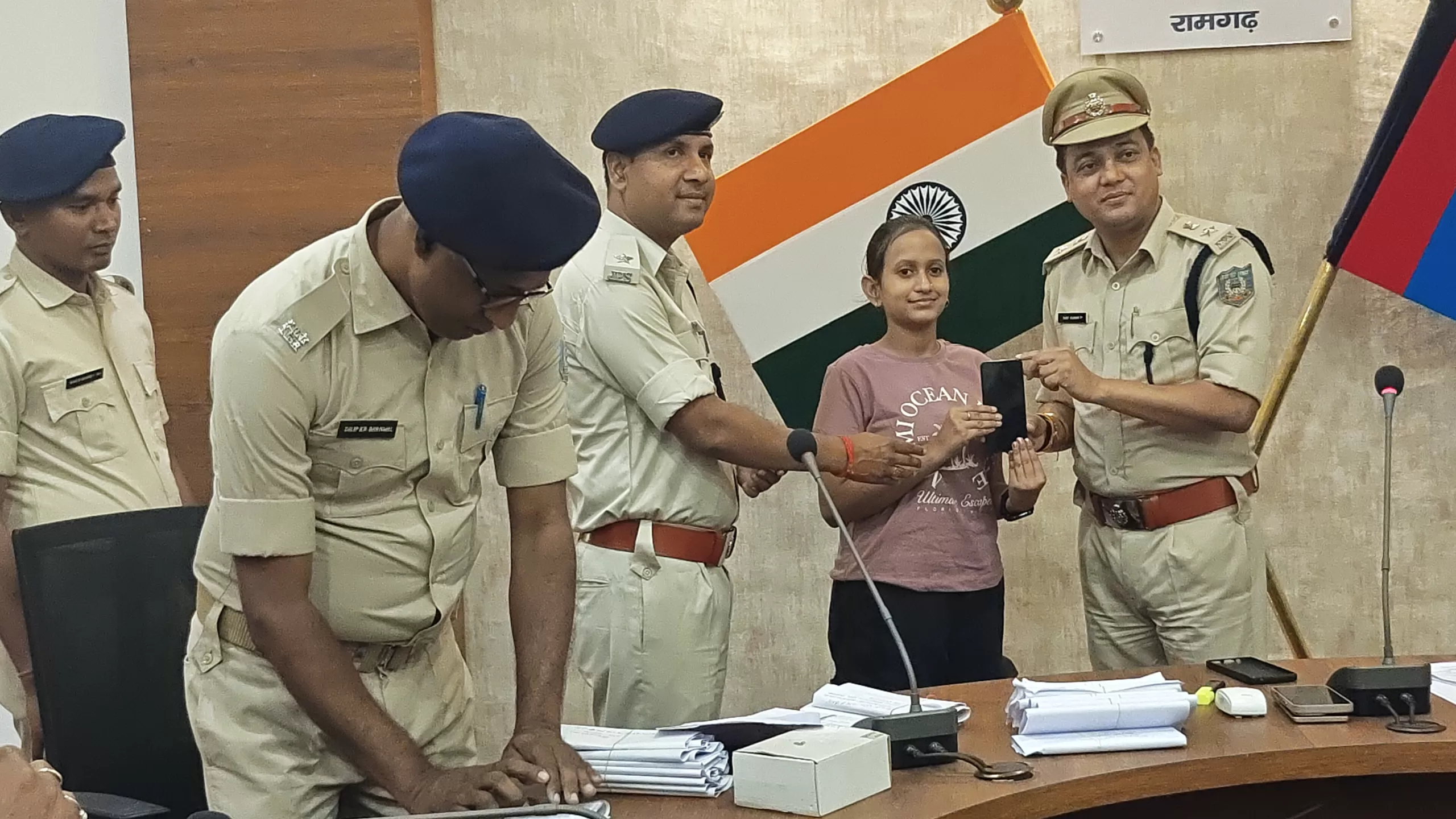 Police Recovered Lost Mobile Phones