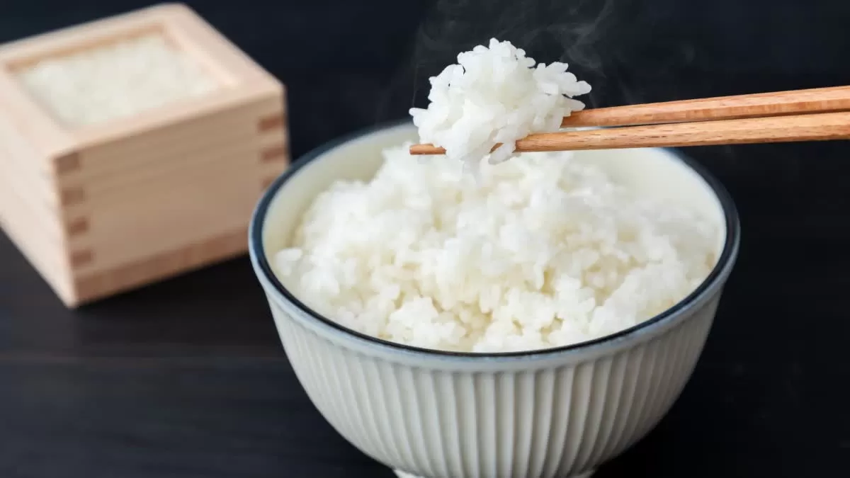 Make rice in a pressure cooker or a pot? Know which one is better for health and taste