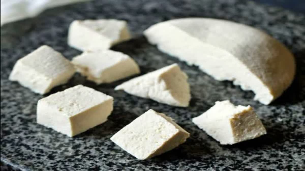 Gadhi Ka Doodh Pine Ke Fayde Donkey Milk Benefits Which animal's milk is the most expensive  in the world