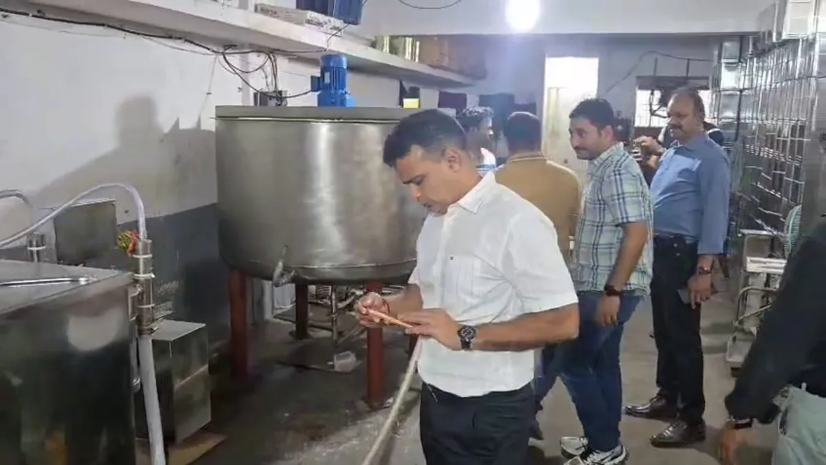 Gujarat Fake Ghee Factory