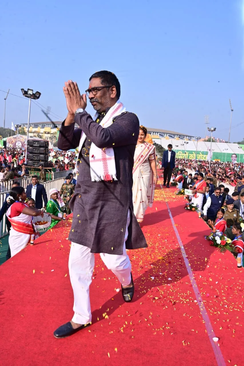 CM Hemant Soren launched several schemes for people of state On Jharkhand Foundation Day 2025