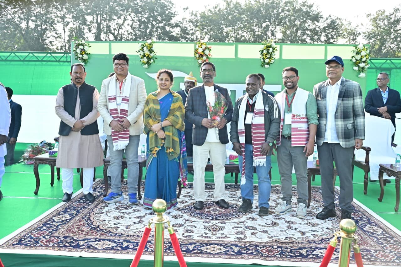 gathering of tribal representatives from various states took place at CM residence in Ranchi
