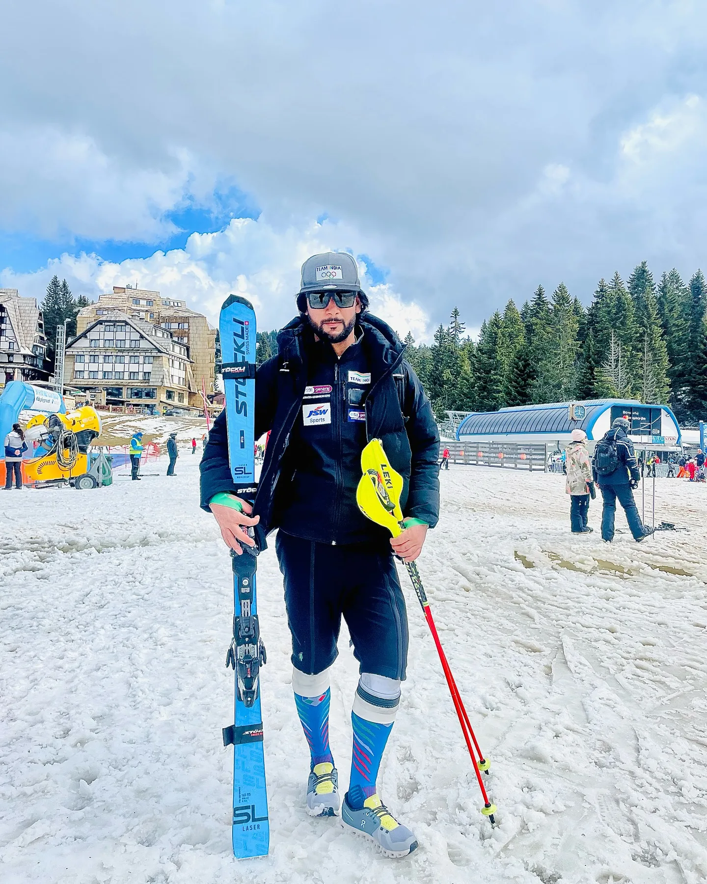 कश्मीर के आरिफ खान रचा इतिहास