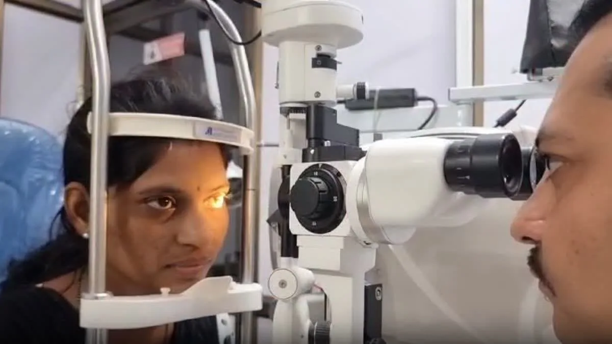 Eye cancer is extremely dangerous; consult a doctor to learn about its early symptoms and treatment