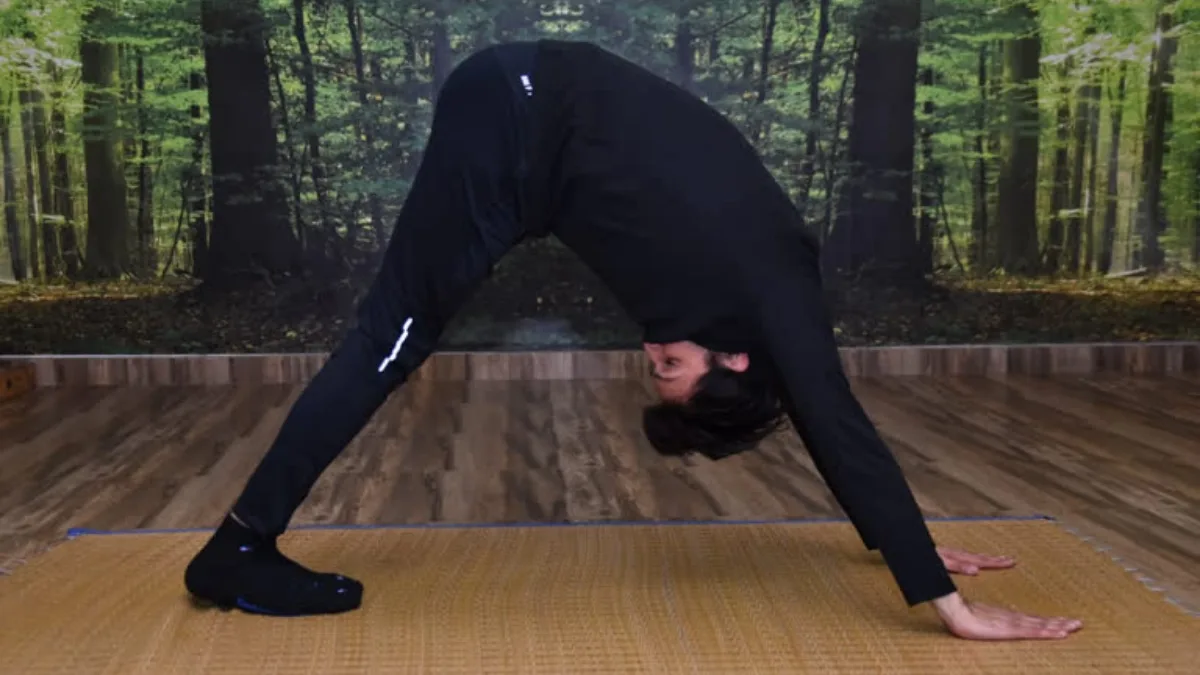 To Improve Blood Circulation, Be Sure to Practice These 5 Simple Yoga Poses