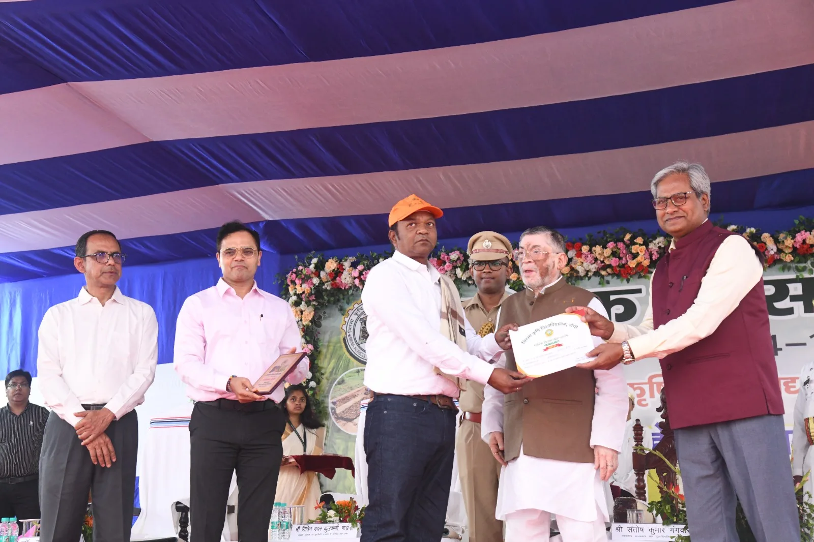 Governor Santosh Kumar Gangwar attended closing ceremony of Agrotech Kisan Mela in Ranchi