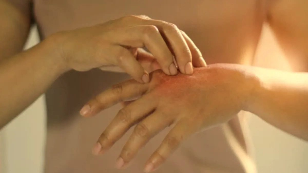 Excessive accumulation of toxins in the body leads to these 7 health issues