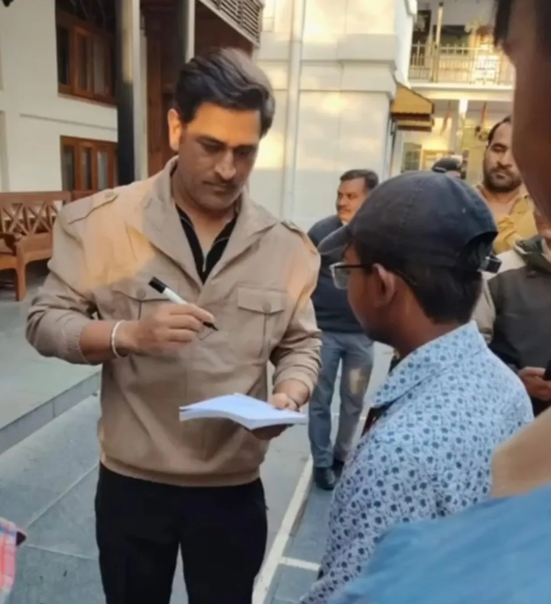 Mahendra Singh Dhoni Mussoorie Visit