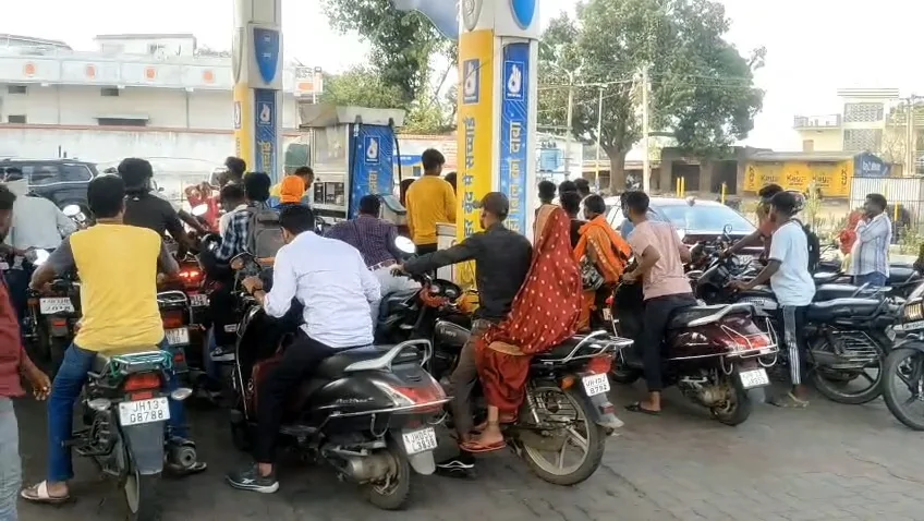 No petrol in Chatra