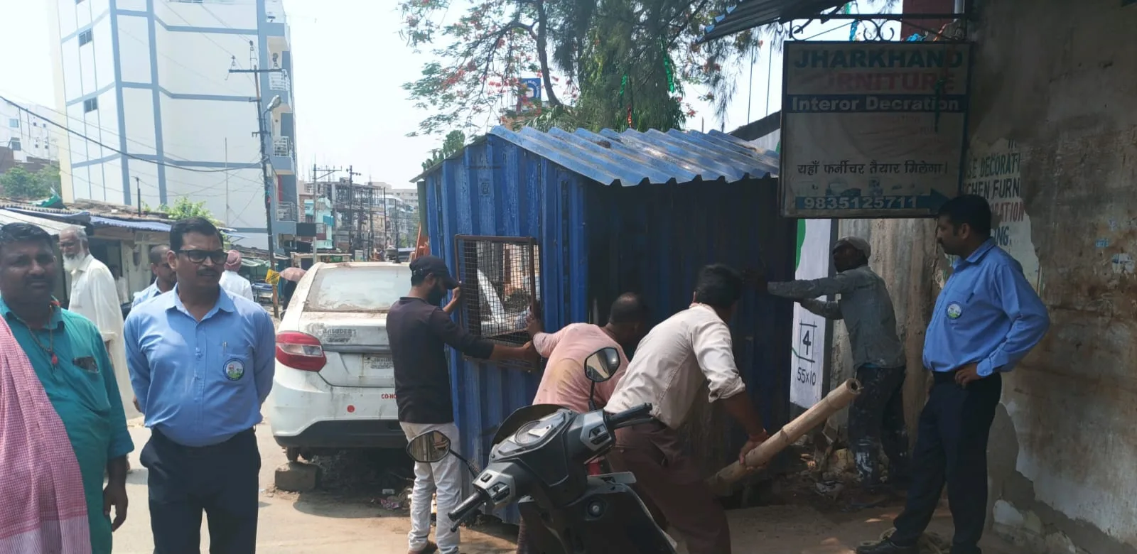 Municipal Corporation Action Against Encroachments in School Zones in Ranchi