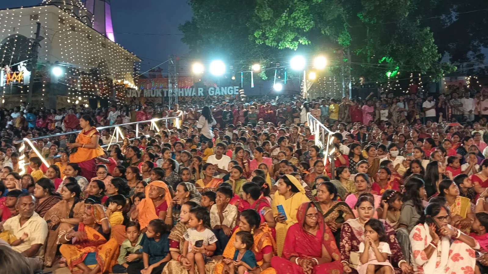 Ganga Aarti organised on occasion of Ganga Dussehra in Sahibganj