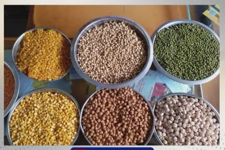 Arhar, Moong, Chana, Masoor, and Kulthi, which of these lentils contains the highest amount of protein? Find out from the experts.