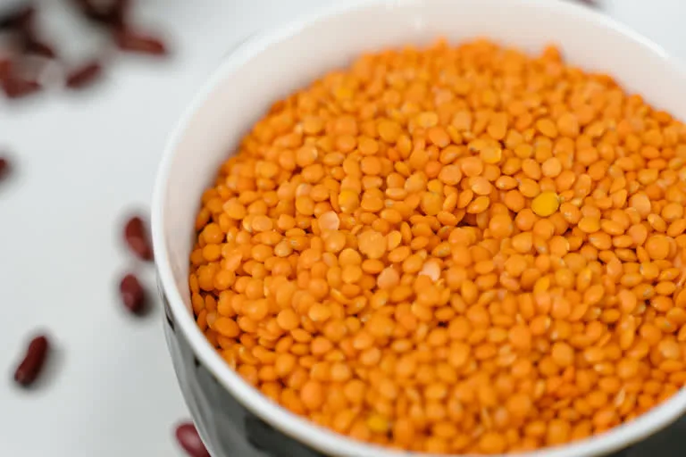 Arhar, Moong, Chana, Masoor, and Kulthi, which of these lentils contains the highest amount of protein? Find out from the experts.