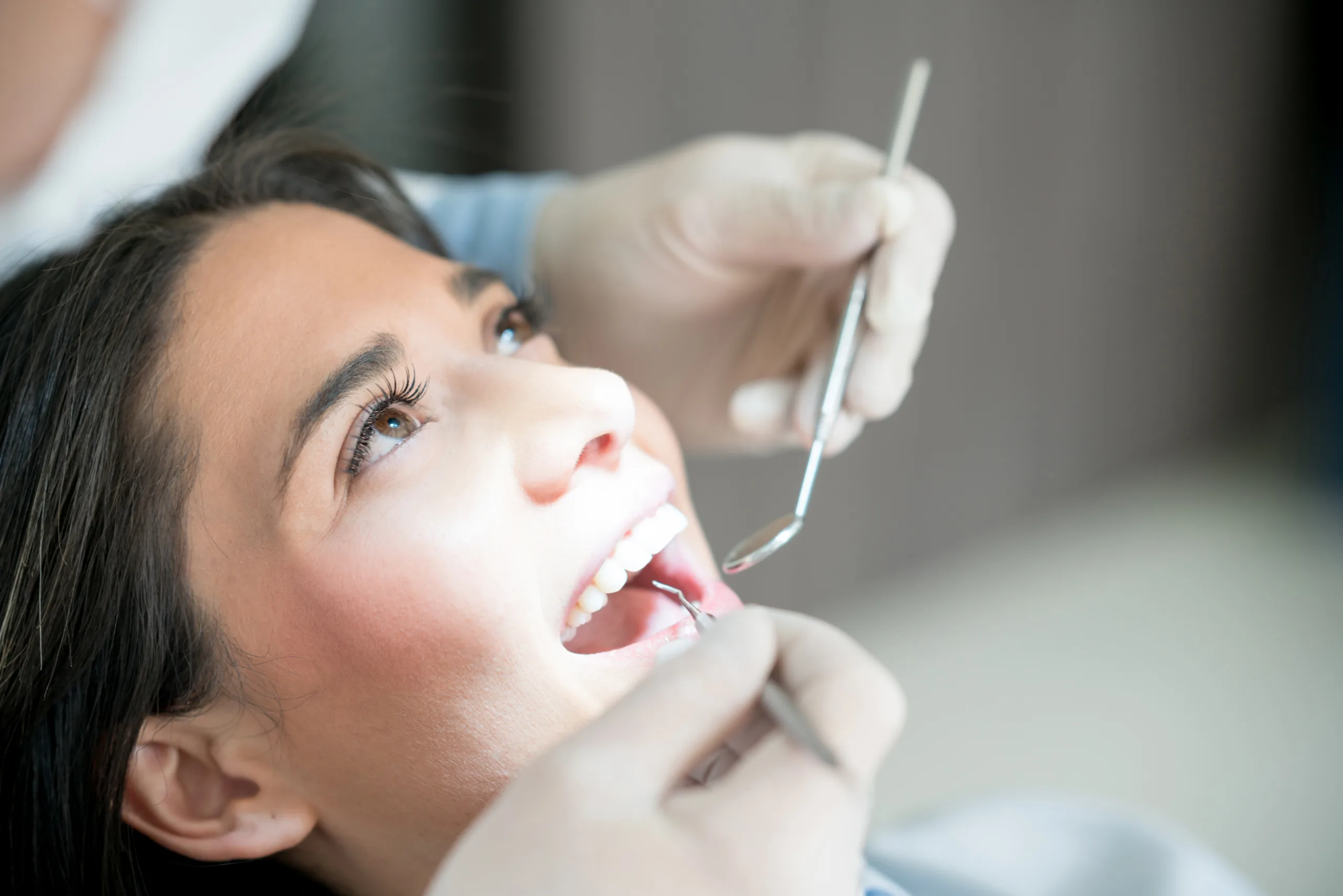 Do you also use dentures? If so, this news is for you. Learn about the care and cleaning of dentures.