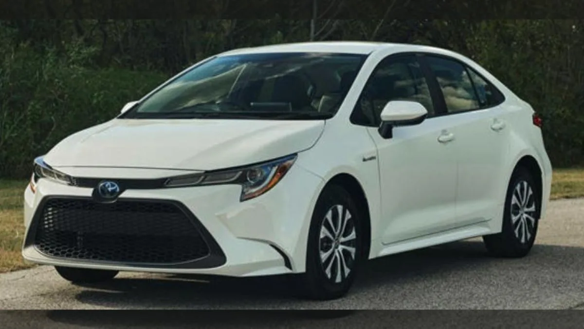 In picture - 2022 Toyota Corolla ICE version