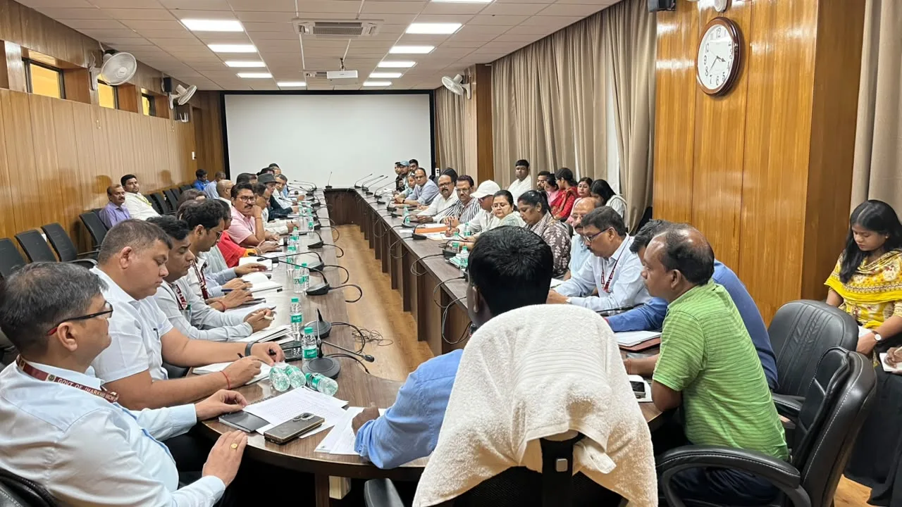 Review meeting chaired by DC in Ranchi