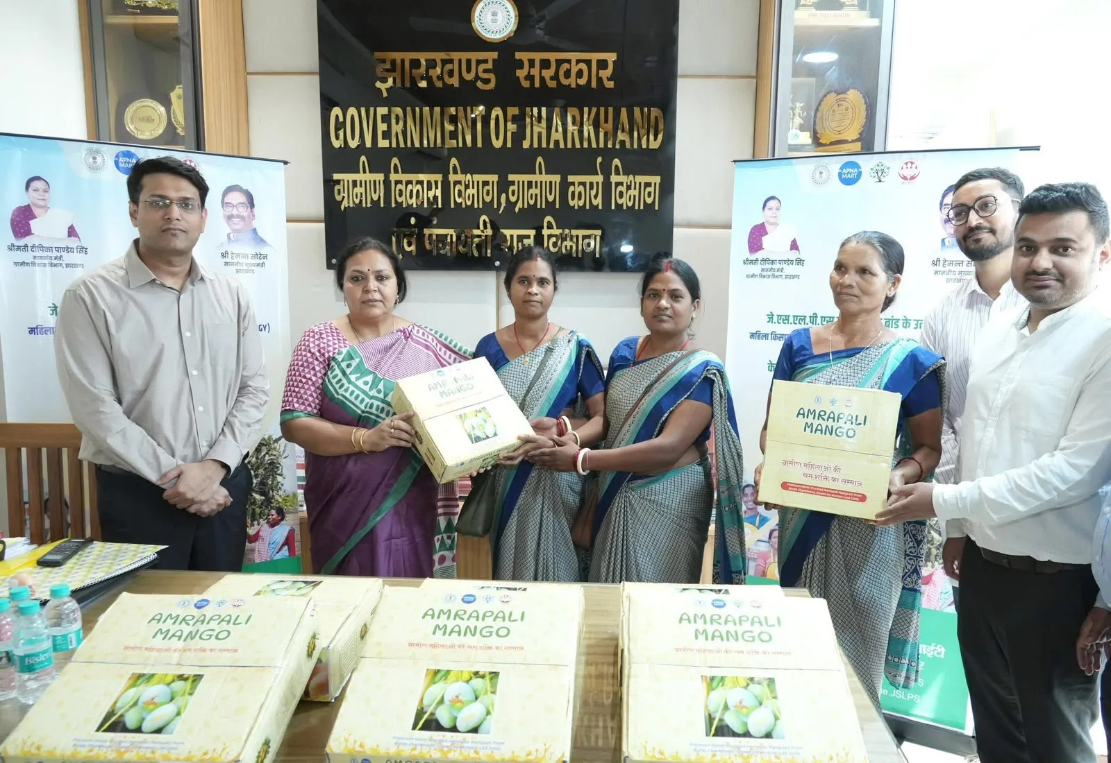 Jharkhand Amrapali mangoes Sale in mall at Dubai